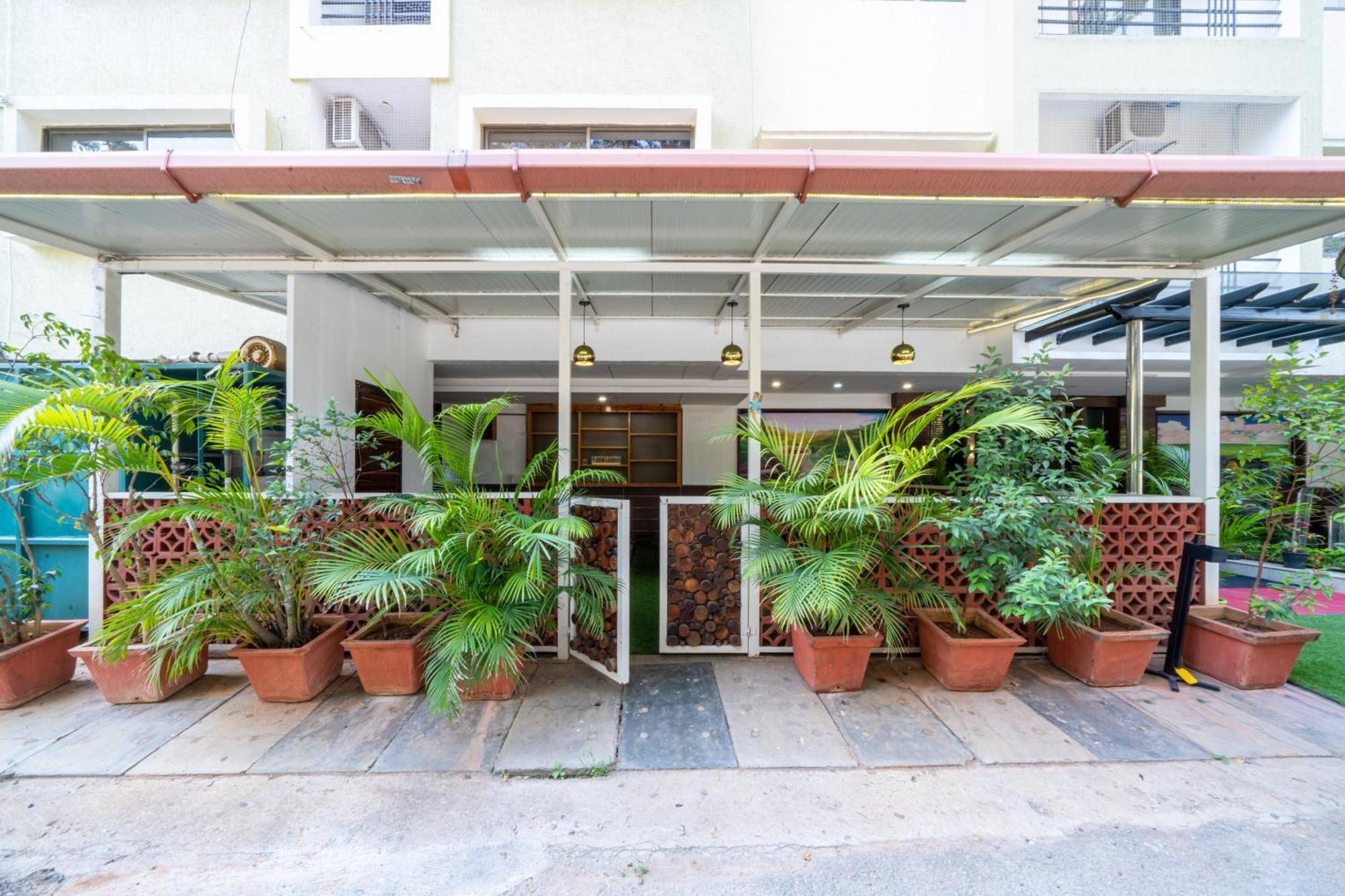 Lords Midtown Suites Bangalore Bengaluru Kültér fotó