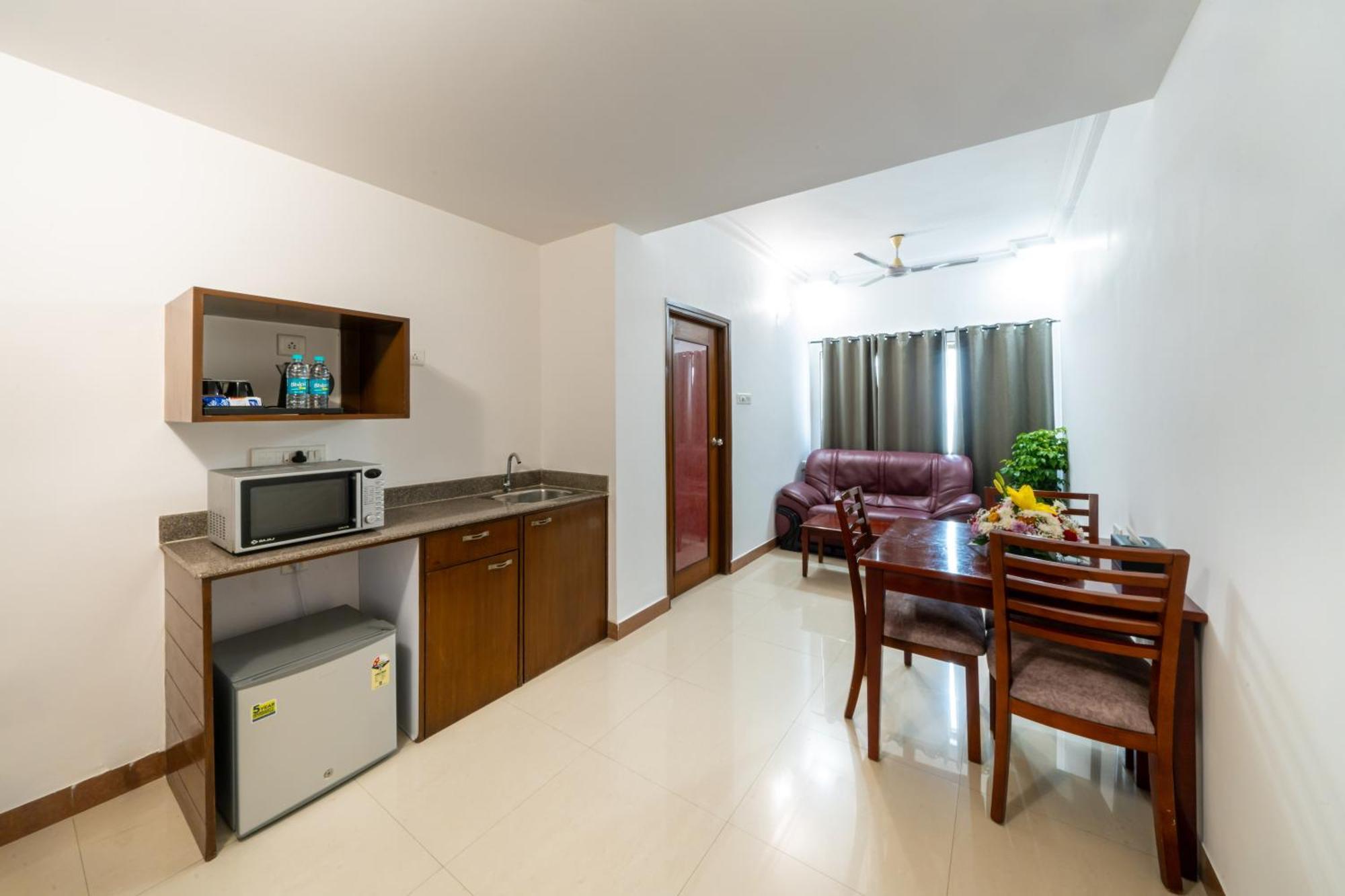 Lords Midtown Suites Bangalore Bengaluru Kültér fotó