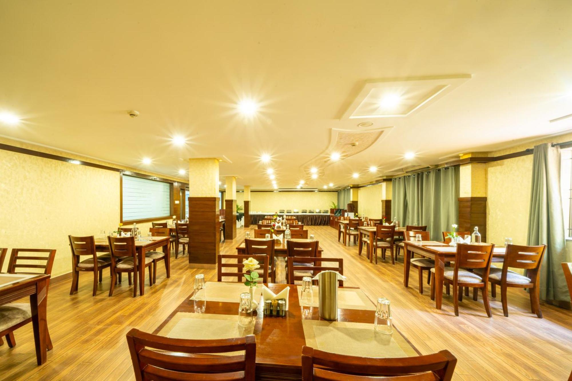 Lords Midtown Suites Bangalore Bengaluru Kültér fotó