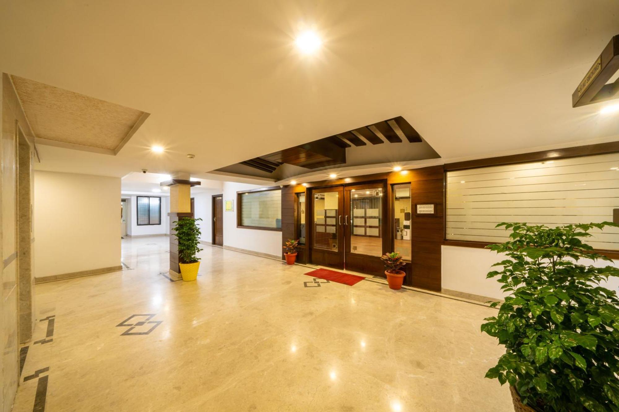 Lords Midtown Suites Bangalore Bengaluru Kültér fotó