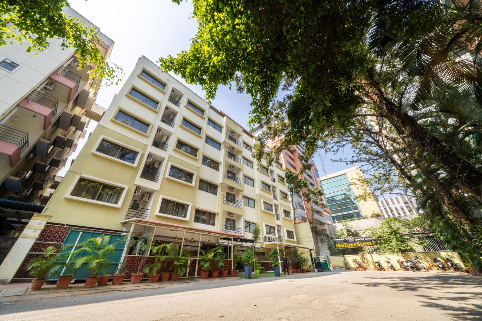 Lords Midtown Suites Bangalore Bengaluru Kültér fotó